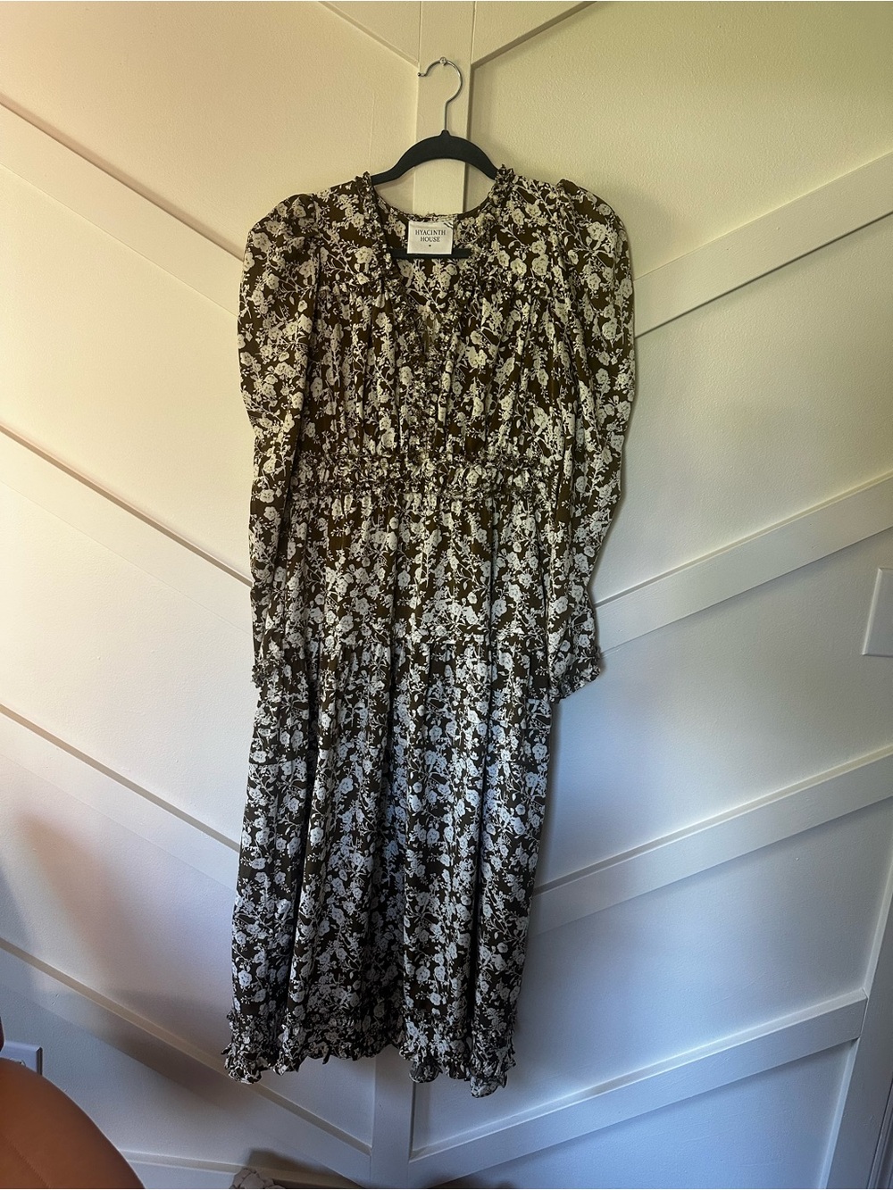 Women's Green Floral Midi Dress with White Botanical Print